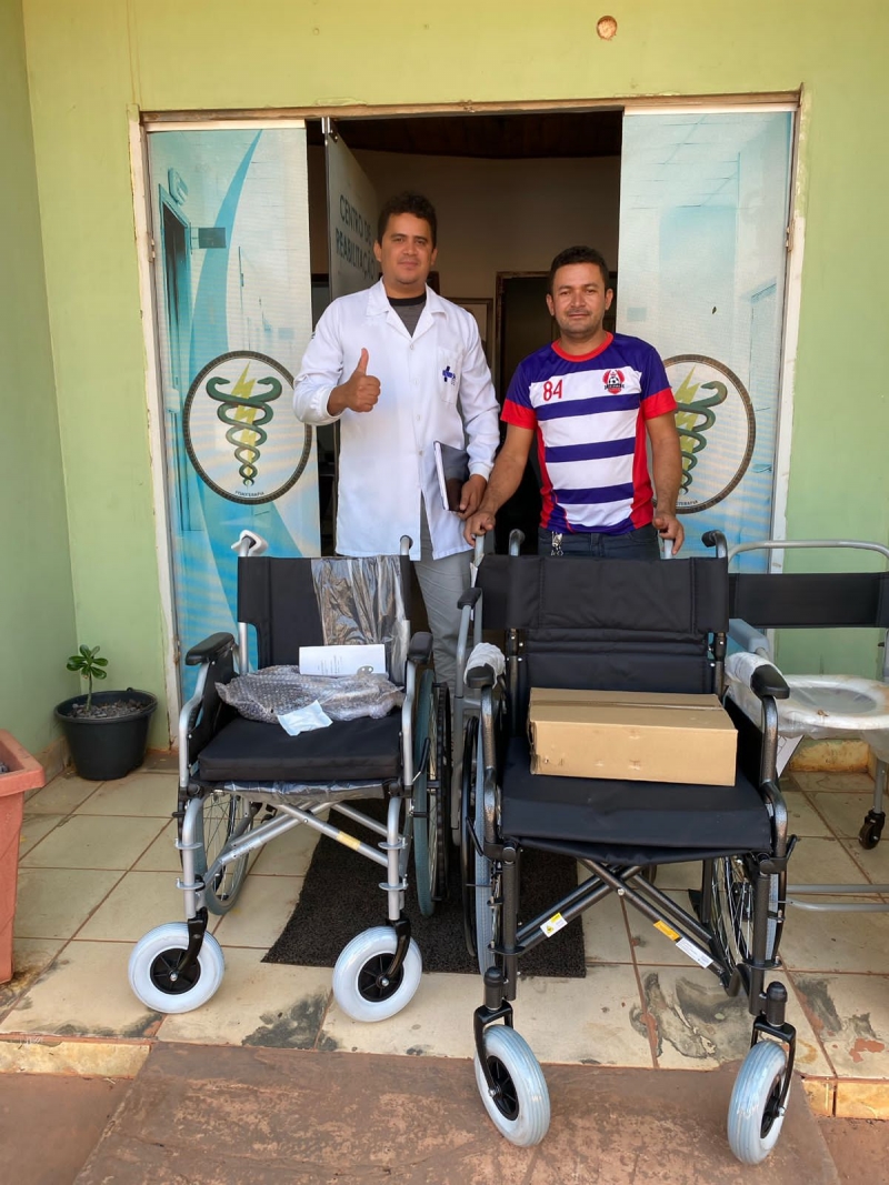 Governo Municipal de Luciara adquire seis cadeiras de rodas destinadas a saúde pública